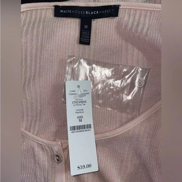 [SOLD] NWT White House Black Market - Blush Pink Blouse - Medium - Women’s Top - Picture 3 of 3